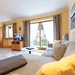 Apartment Haus Alpenstern Almrausch *