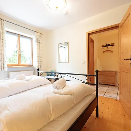 Haus Alpenstern Almrausch Apartamento