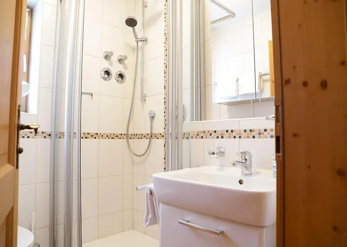 Haus Alpenstern Almrausch Appartement *